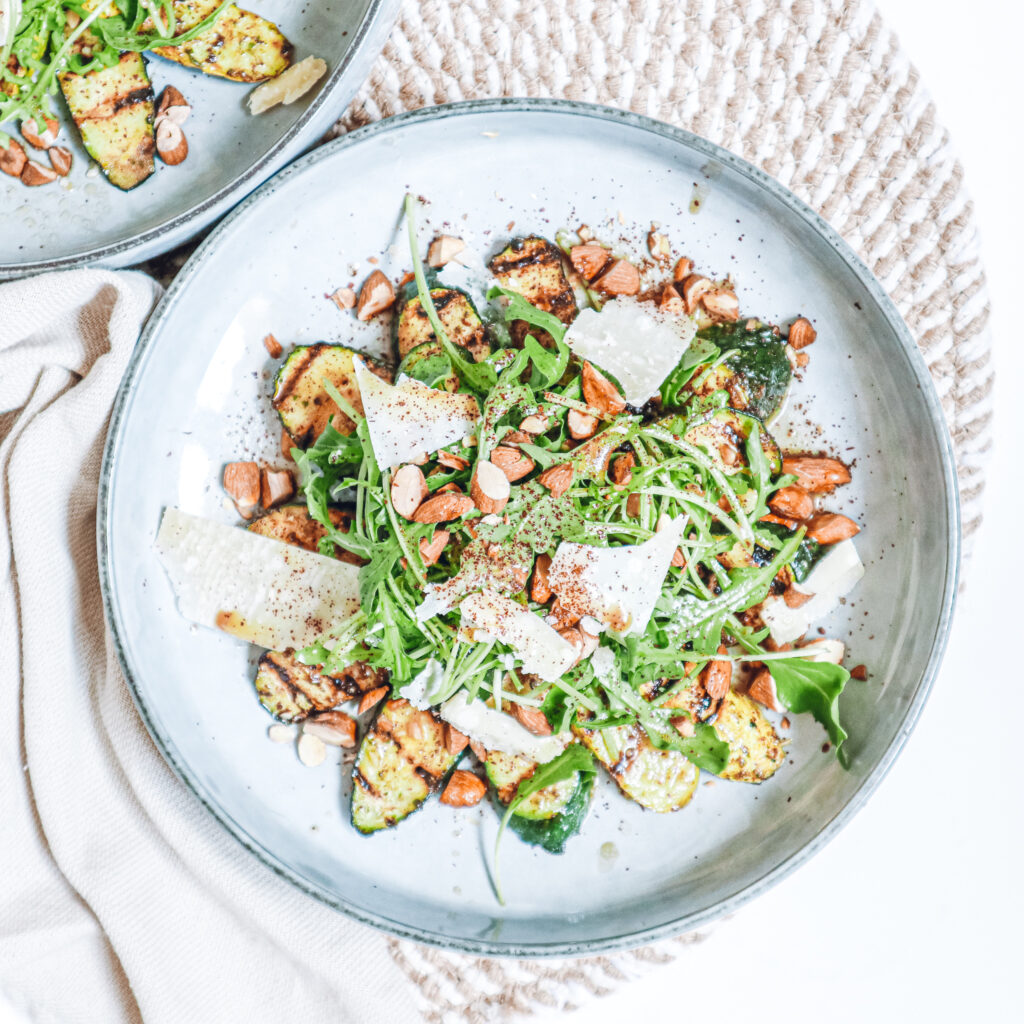 Courgettes, roquette, amandes, Parmesan