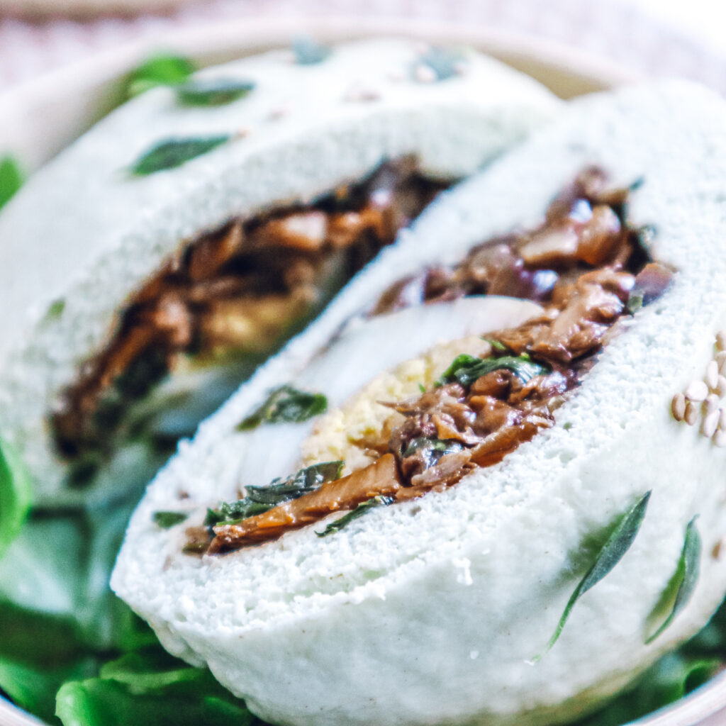 Banh bao oignons & champignons