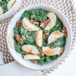 Salade Kale, epinards, pommes, noix