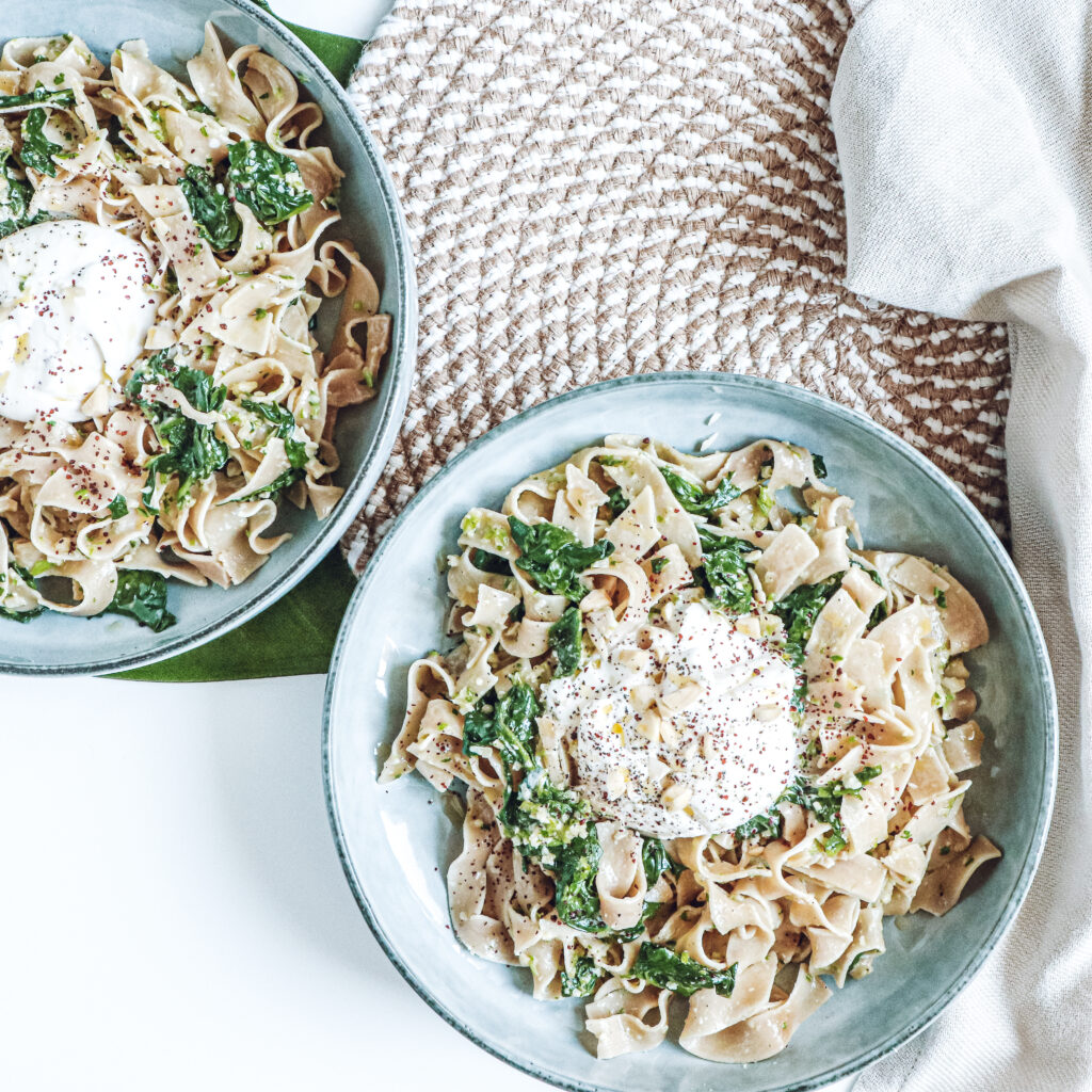 Pâtes au pesto d’épinards et amandes